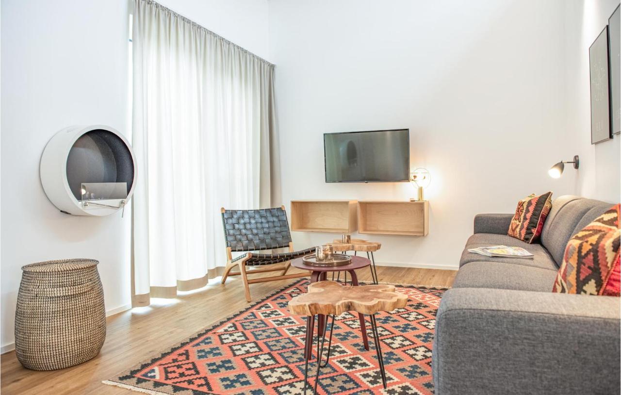 Amazing Home In Lembruch-Duemmer See With Kitchen 外观 照片